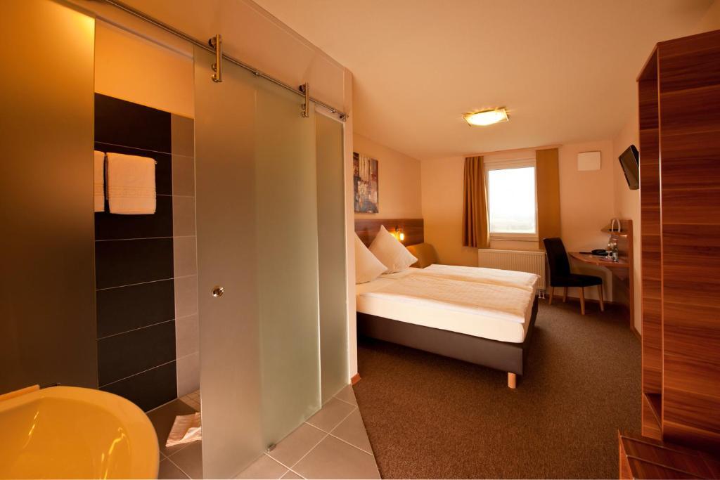 Astay Hotel Greding Exterior foto